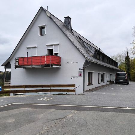 Haus Bahlo - Ferienwohnungen Attendorn Luaran gambar