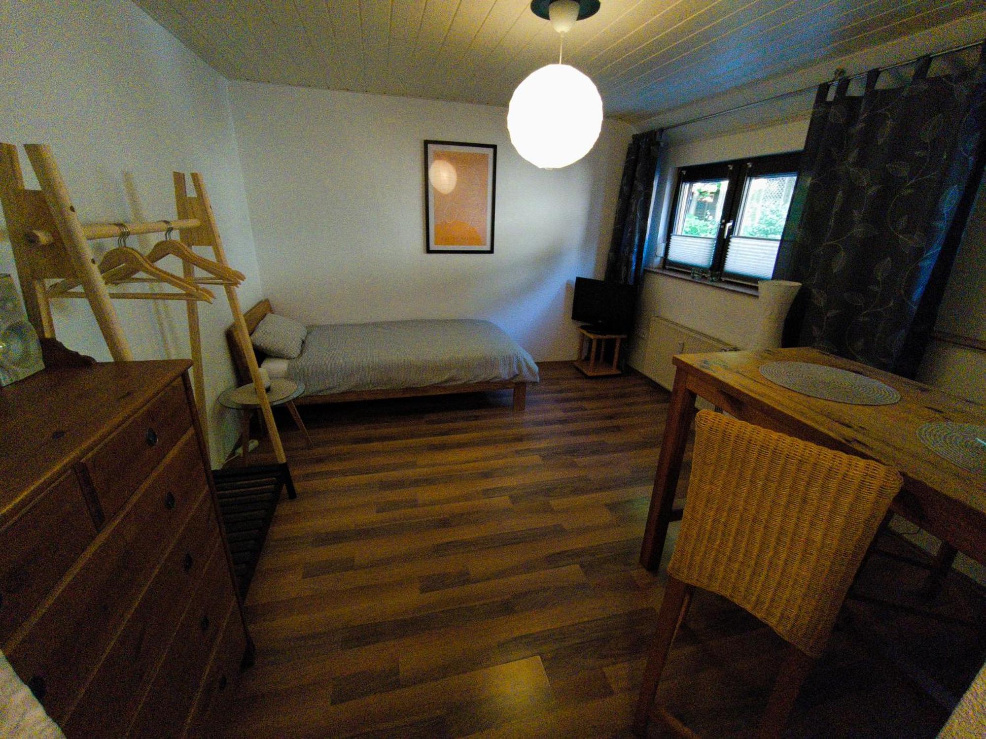 Haus Bahlo - Ferienwohnungen Attendorn Luaran gambar